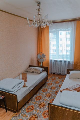 Три головы